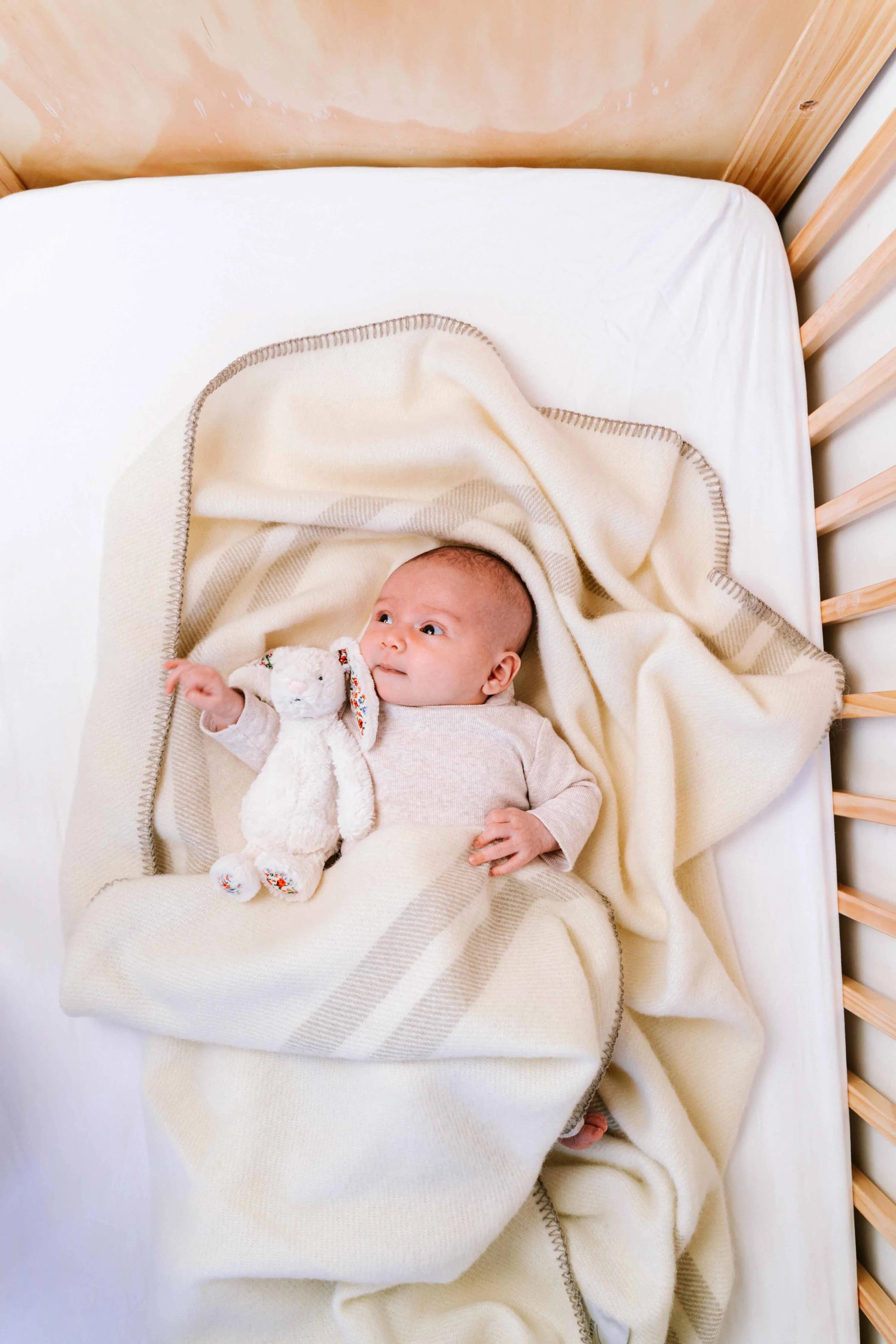 Baby - Cot Blanket - Beige Stripe
